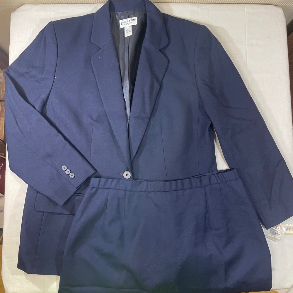 Pendleton Navy Blue 100% Virgin Wool Skirt Suit NWT Blazer 14W Skirt 16